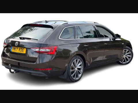Skoda Superb 2.0 Superb Laurin & Klement TDI Semi-Auto 5dr 4