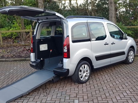 Citroen Berlingo MULTISPACE AIRDREAM XTR EGS E-HDI