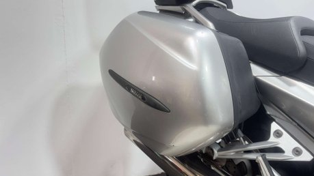 Yamaha FJR1300 ABS 2008 ONLY 22K NEW MOT SERVICED FULL LUGGAGE COMMUTER TOURER BIKE 34