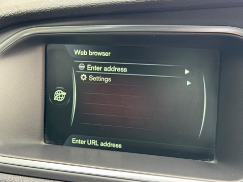 Volvo V40 2.0 D2 SE Lux Euro 6 (s/s) 5dr 22