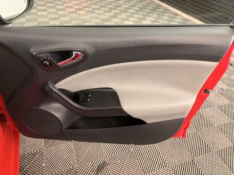 SEAT Ibiza 1.4 Toca Euro 5 5dr 29