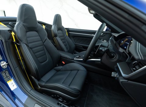 Porsche 911 Turbo S Cabriolet (992) 15