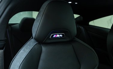 BMW M4 COMPETITION M XDRIVE 16