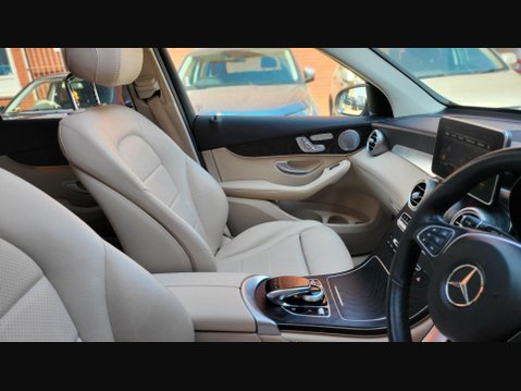 Mercedes-Benz GLC GLC 220 D 4MATIC SPORT PREMIUM PLUS 14