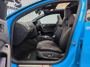 Audi RS4 4.2 FSI V8 Estate 5dr Petrol S Tronic quattro Euro 5 (450 ps) 57