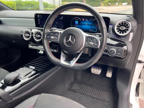 Mercedes-Benz A Class 1.3 A180 AMG Line (Premium 2) 7G-DCT Euro 6 (s/s) 5dr 88