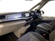 Volkswagen Multivan 1.4 TSI 13kWh Life MPV 5dr Petrol Plug-in Hybrid DSG Euro 6 (s/s) (218 ps) 15