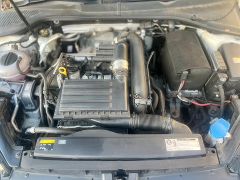 Volkswagen Golf 1.4 TSI BlueMotion Tech SE DSG Euro 5 (s/s) 5dr 23