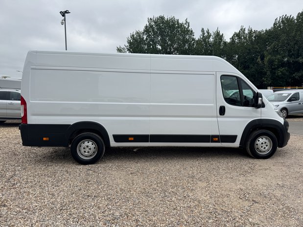 Citroen Relay XLWB L4H2 [SOLD CM] Medium Roof Enterprise Air Con Sensors EURO 6 5