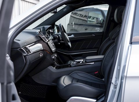 Mercedes-Benz GLS GLS 63 20