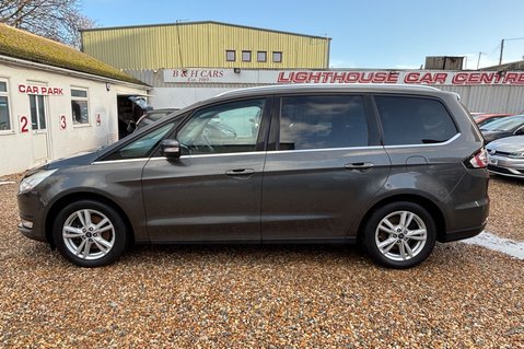 Ford Galaxy TITANIUM 1.5T !! LOOK !! 7 SEATS !! 10 SERVICES! 1 FORMER KEEPER! 34