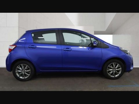 Toyota Yaris 1.0 Yaris Icon VVT-i 5dr 11
