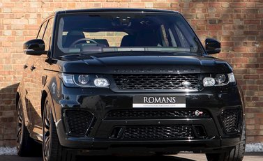 Land Rover Range Rover Sport 5.0 SVR 1