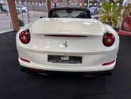 Ferrari California California T 11