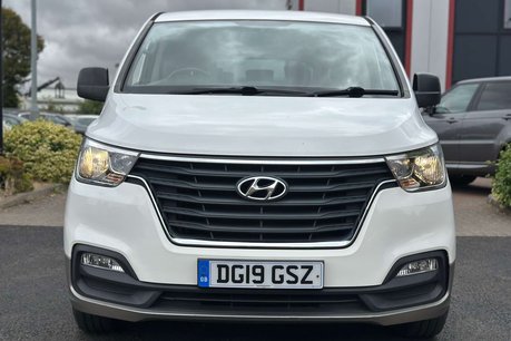 Hyundai I800 2.5 CRDi SE MPV 5dr Diesel Manual Euro 6 (136 ps) 7
