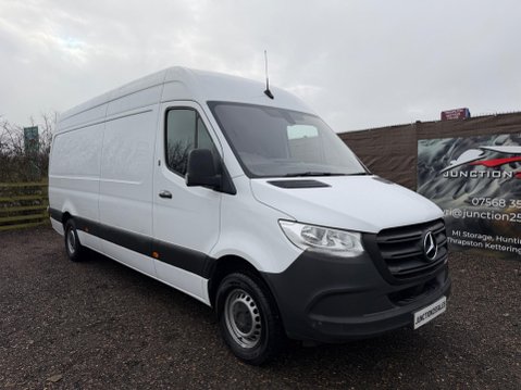 Mercedes-Benz Sprinter 2.0 315 CDI Progressive RWD L3 H2 Euro 6 (s/s) 5dr 2