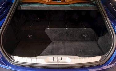 Ferrari GTC4 Lusso T 14