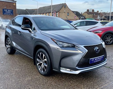 Lexus NX 2.5 NX 300h F Sport CVT 4WD 5dr 4