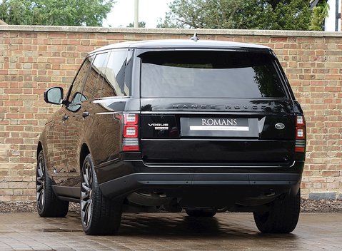Land Rover Range Rover 4.4 SDV8 Vogue 11