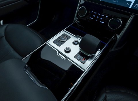 Land Rover Range Rover P440e HSE 19