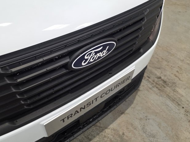 Ford Transit Courier Trend Van 1.0 EcoBoost *new* 3