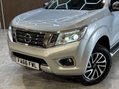 Nissan Navara 2.3 Navara Tekna dCi Auto 4WD 5dr 37
