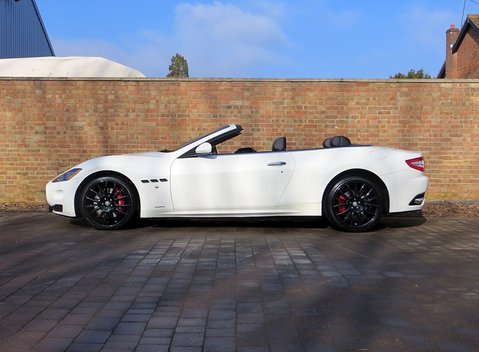 Maserati Grancabrio 6