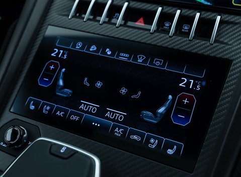 Lamborghini Urus PERFORMANTE 26