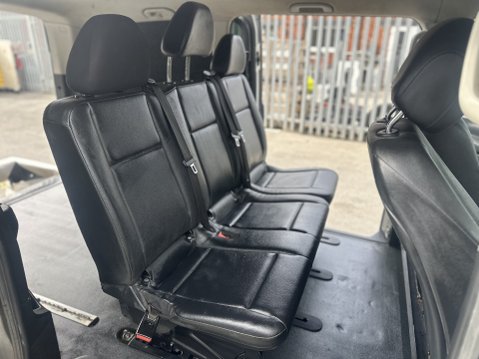 Mercedes-Benz Vito 119 CREW PREMIUM L2 6 SEAT NO VAT AUTOMATIC 19