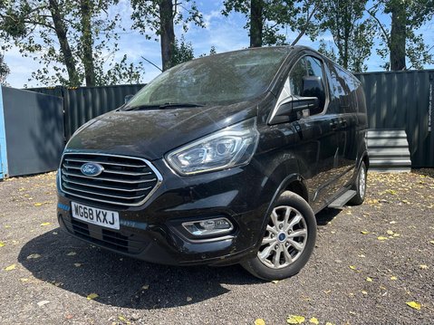 Ford Tourneo Custom 310 TITANIUM L1 1
