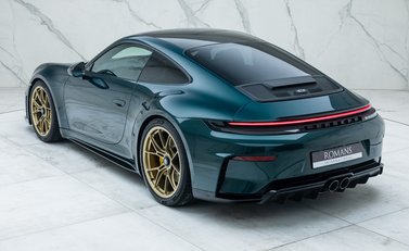 Porsche 911 GT3 TOURING (992.2) 9