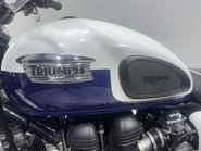 Triumph Bonneville 2014 T100 GREAT CONDITION ONLY 7K ICONIC MODERN CLASSIC 865CC 31