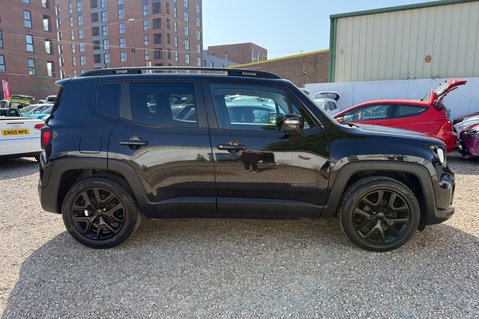 Jeep Renegade 1.0T NIGHT EAGLE STUNNING CAR! SAT NAV..CRUISE CONTROL..AIR CON.STUNNING 36