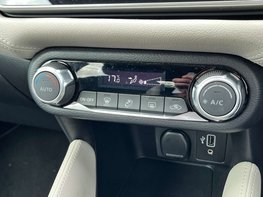 Nissan MICRA 1.0 Micra Tekna IG-T 5dr 52