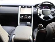 Land Rover Discovery 3.0 Discovery SE D MHEV Auto 4WD 20