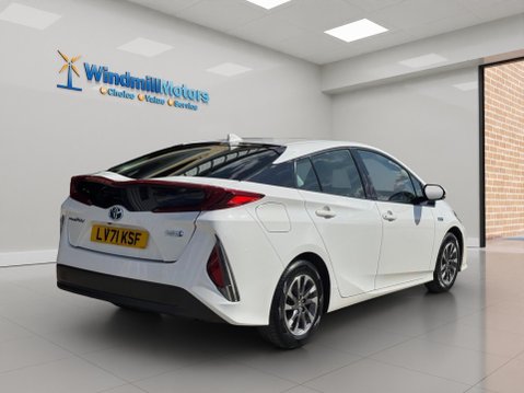 Toyota Prius 1.8 VVT 8.8kWh Business Edition Plus CVT Euro 6 (s/s) 5dr 10