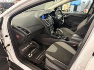 Ford Focus 1.0T EcoBoost Zetec Euro 5 (s/s) 5dr 34