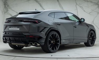 Lamborghini Urus S 6