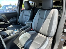 Nissan LEAF Leaf Tekna Electric 110Kw 39kWh (AUTOMATIC) 5dr 59