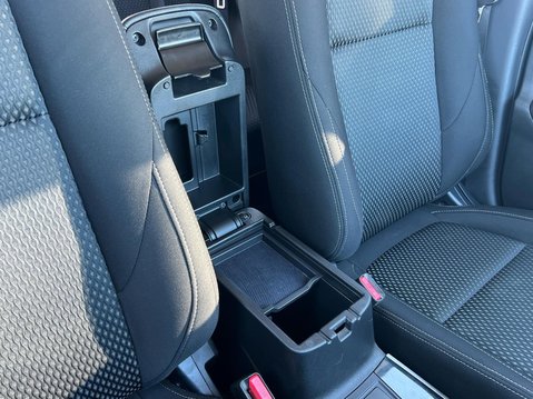 Mitsubishi Outlander DI-D 3 34