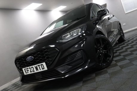 Ford Fiesta ST-LINE MHEV 32