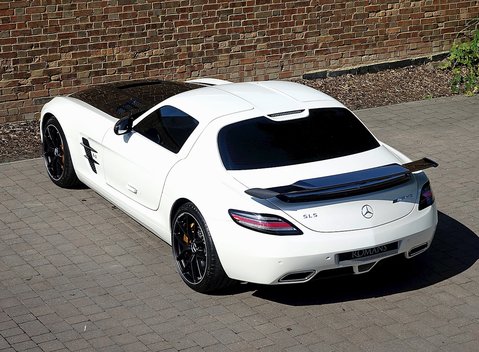 Mercedes-Benz SLS AMG GT Final Edition 11