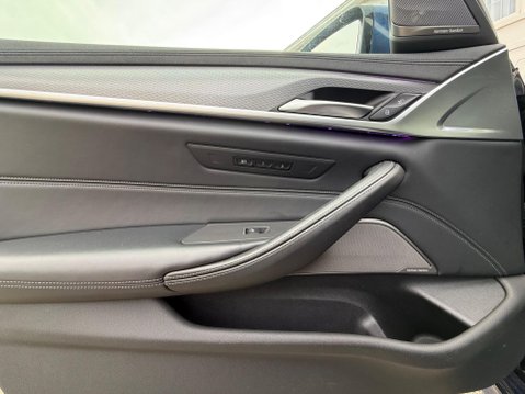 BMW 5 Series 3.0 540i GPF M Sport Auto xDrive Euro 6 (s/s) 4dr 30