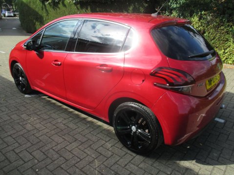 Peugeot 208 1.2 PureTech GT Line Euro 6 (s/s) 5dr 8