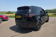 Land Rover Discovery 3.0 D300 MHEV R-Dynamic SE Auto 4WD Euro 6 (s/s) 5dr 3