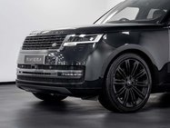 Land Rover Range Rover 3.0 P400 MHEV HSE SUV 5dr Petrol Auto 4WD Euro 6 (s/s) (400 ps) 12