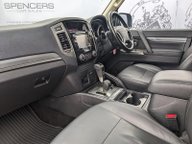 Mitsubishi Shogun DI-D SG3 12