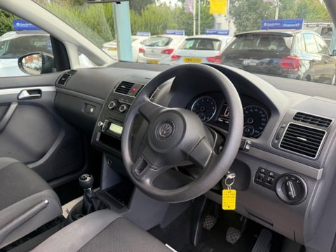 Volkswagen Touran 1.2 TSI BlueMotion Tech S Euro 5 5dr 16