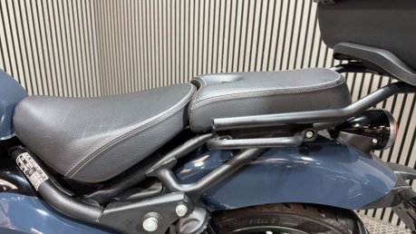 Royal Enfield Shotgun 2025 ONLY 2K GREAT CONDITION MOT 2028 LARGE TOP BOX 30