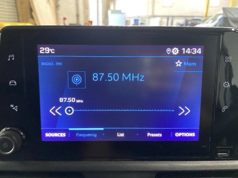 Peugeot Partner BLUEHDI PROFESSIONAL PREMIUM PLUS L1 18